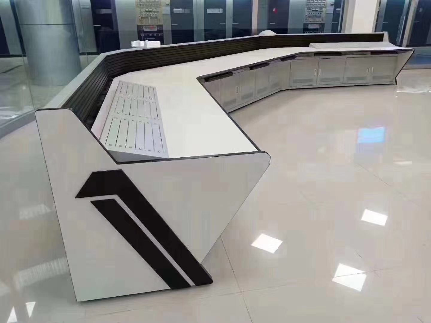四川控制柜臺板金批發